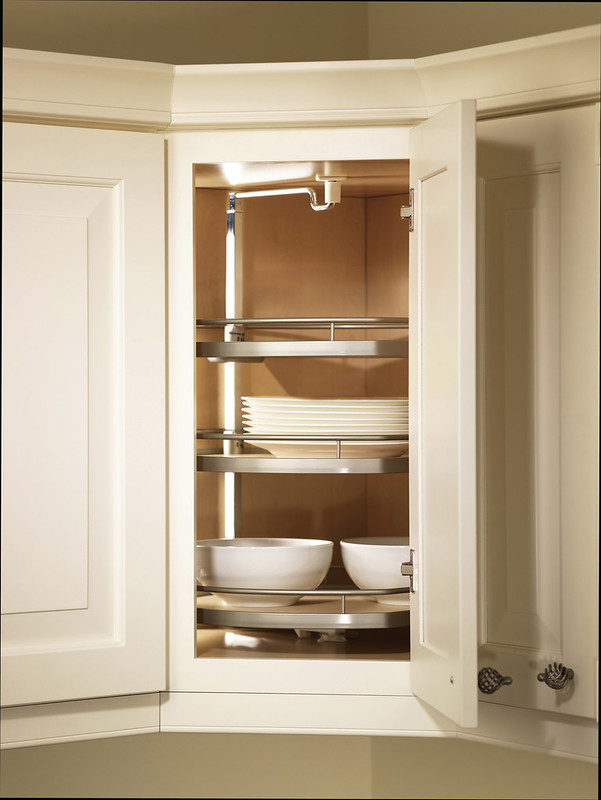 Твистер, h.812 - 922 мм, Комплект, 3 полки + рама + крепеж Kessebohmer | официальный магазин Твистер, h.812 - 922 мм, Комплект, 3 полки + рама + крепеж Kessebohmer | официальный магазин